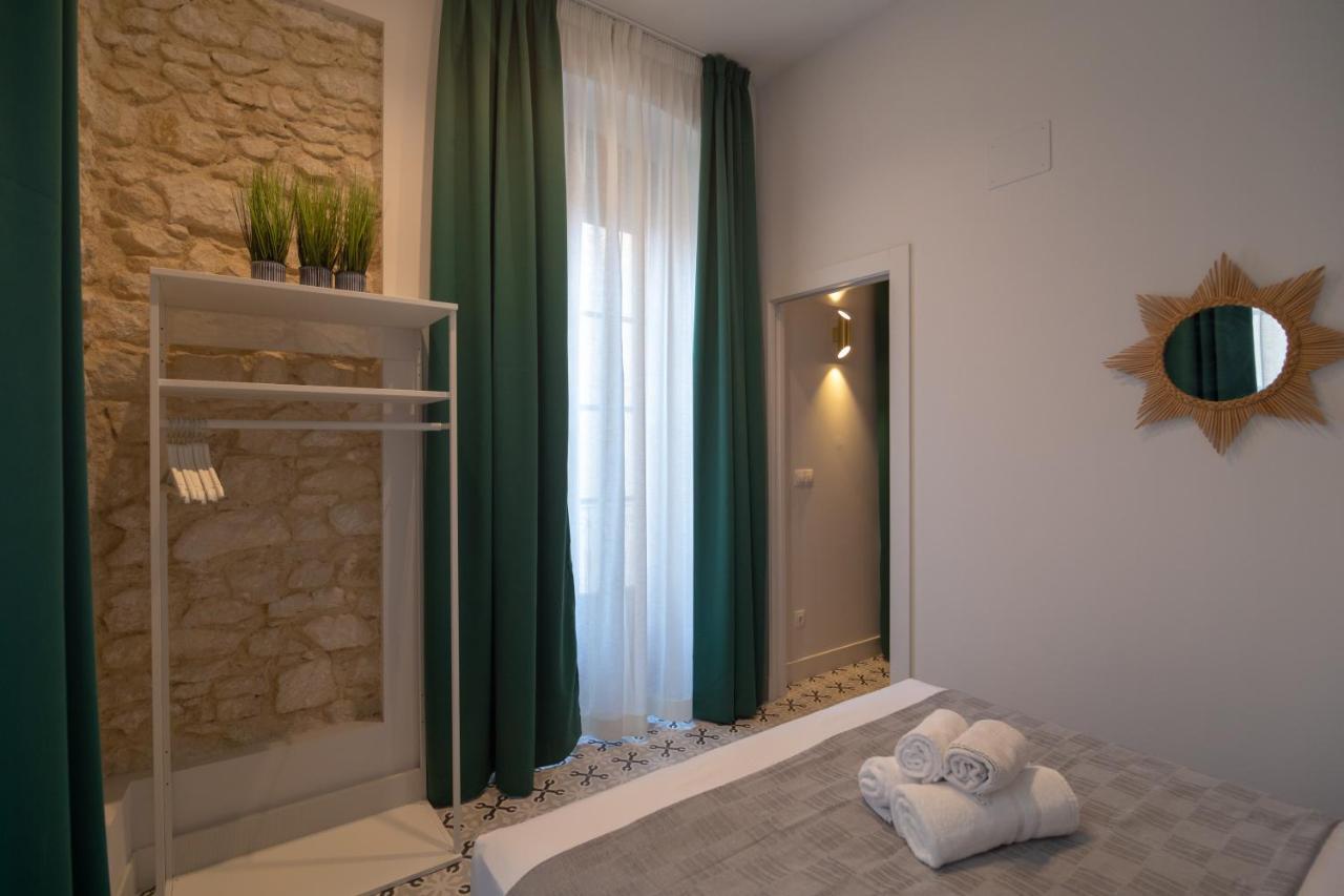 Apartamentos Teatro By Be Alicante Exteriör bild